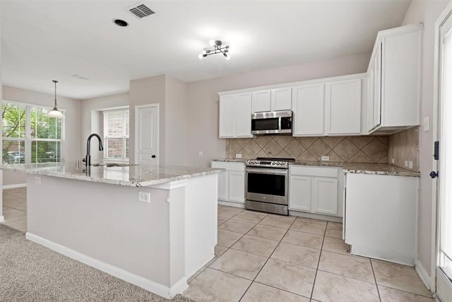 12233 Macaroon Lane, Fort Worth, TX 76244