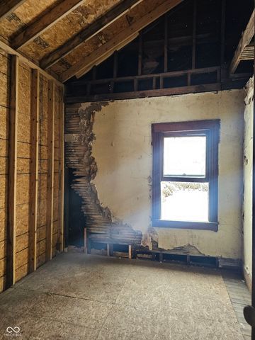 1608 W 14th Street, Anderson, IN 46016