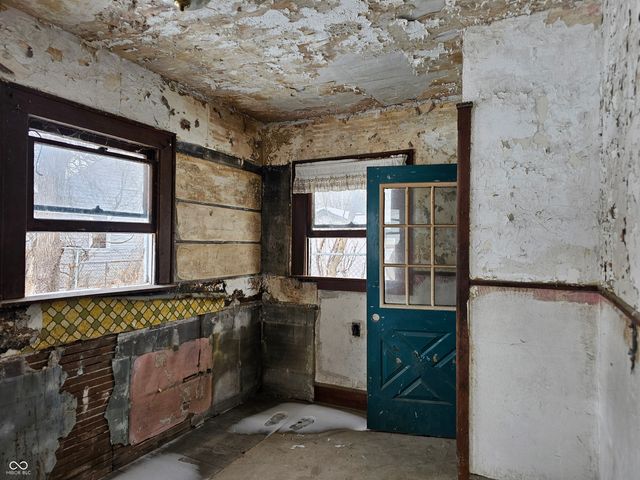 1608 W 14th Street, Anderson, IN 46016