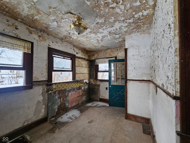 1608 W 14th Street, Anderson, IN 46016