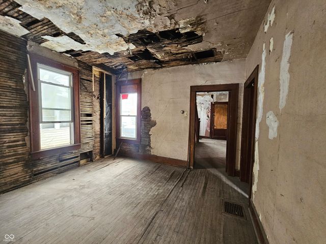 1608 W 14th Street, Anderson, IN 46016