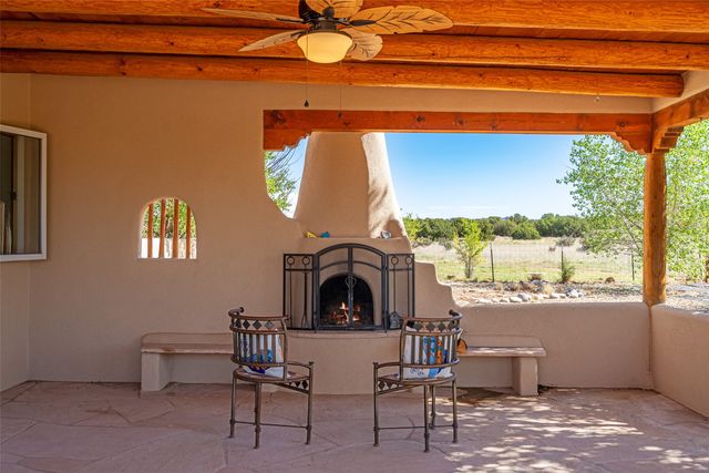 91 Private Drive 1613 B, Medanales, NM 87548