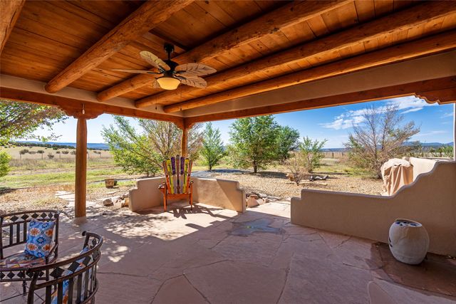 91 Private Drive 1613 B, Medanales, NM 87548
