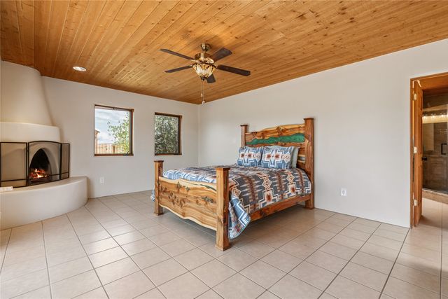 91 Private Drive 1613 B, Medanales, NM 87548