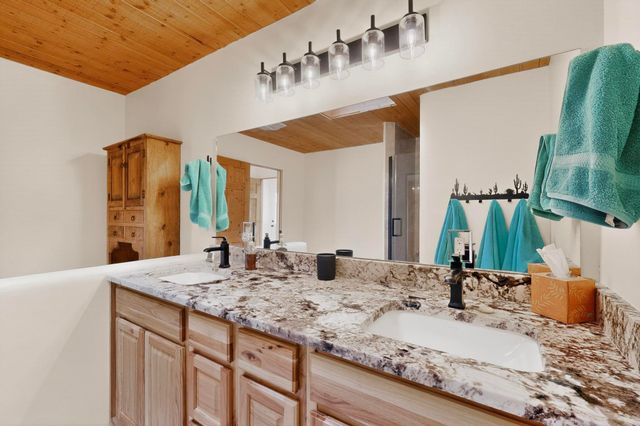 91 Private Drive 1613 B, Medanales, NM 87548