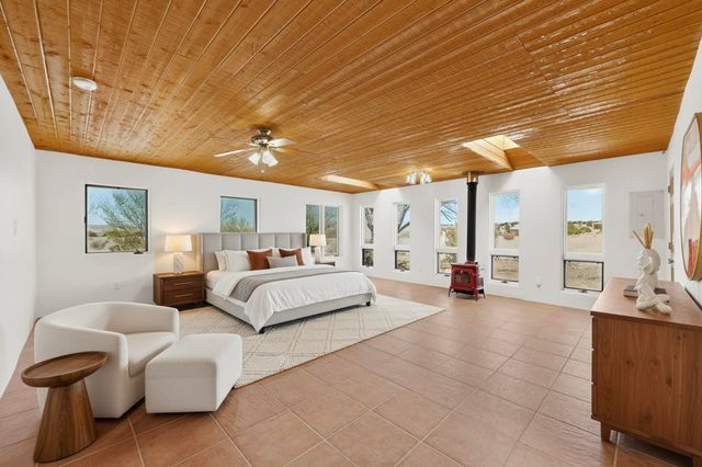 91 Private Drive 1613 B, Medanales, NM 87548