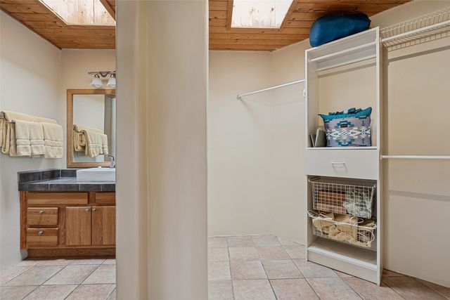 91 Private Drive 1613 B, Medanales, NM 87548