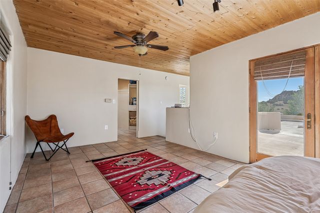 91 Private Drive 1613 B, Medanales, NM 87548