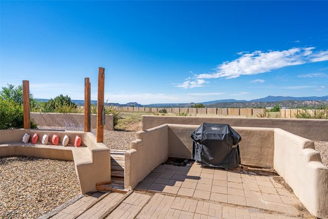 91 Private Drive 1613 B, Medanales, NM 87548