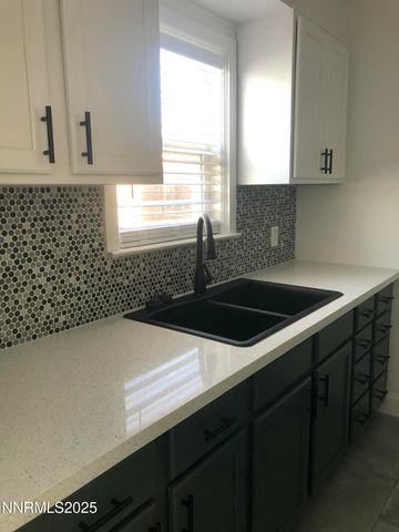 425 Casazza Drive, Reno, NV 89502