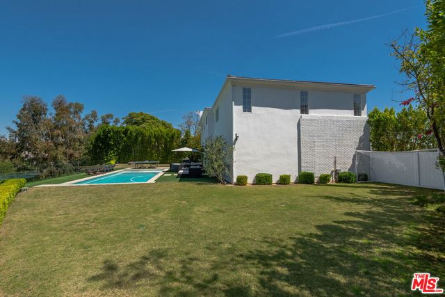 23477 Palm Drive, Calabasas, CA 91302