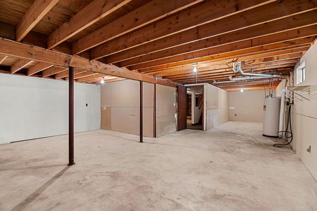 16 Birch Drive, Harwich, MA 02645