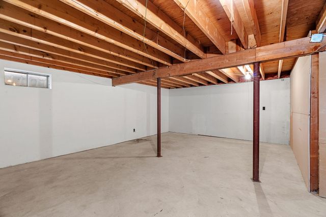 16 Birch Drive, Harwich, MA 02645