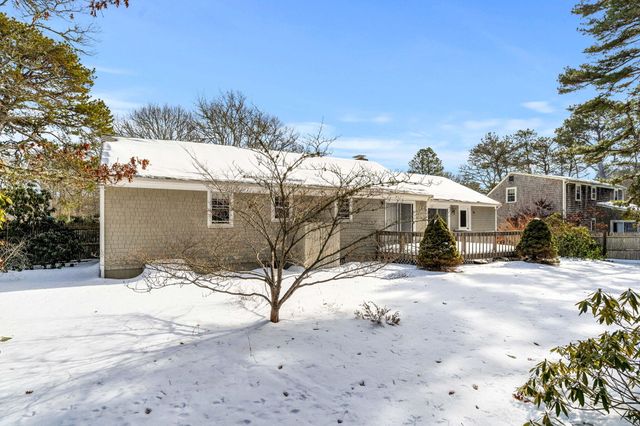 16 Birch Drive, Harwich, MA 02645