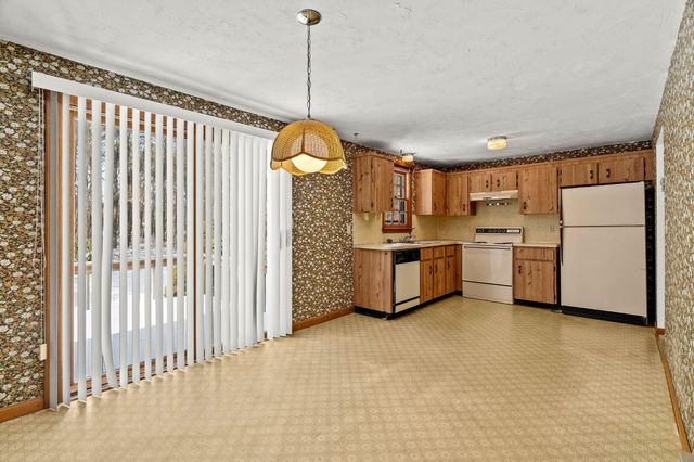 16 Birch Drive, Harwich, MA 02645