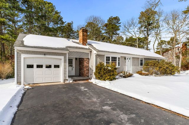 16 Birch Drive, Harwich, MA 02645