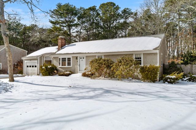 16 Birch Drive, Harwich, MA 02645