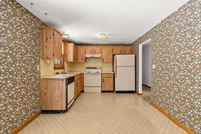 16 Birch Drive, Harwich, MA 02645