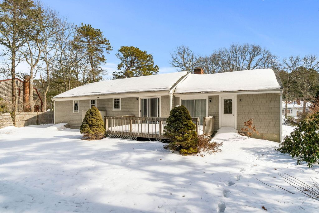 16 Birch Drive, Harwich, MA 02645