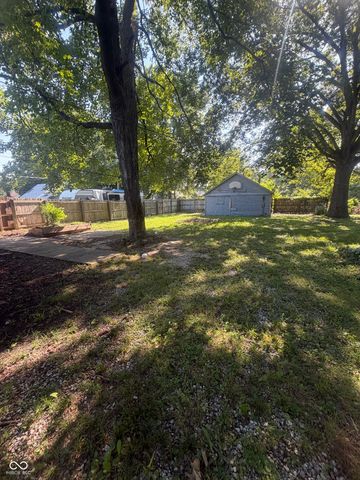 3325 Collier Street, Indianapolis, IN 46221