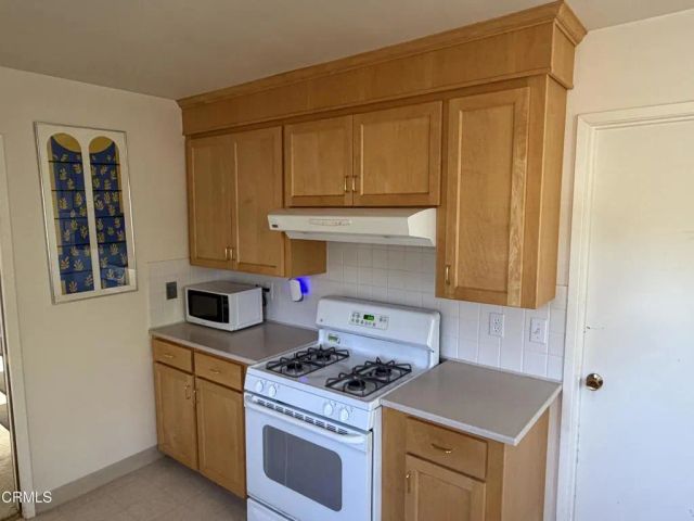 692 Mccarty Avenue, Mountain View, CA 94041