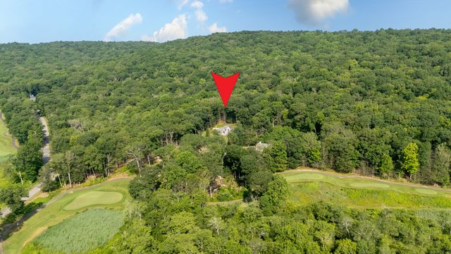 301 Fox Hopyard Road, East Haddam, CT 06423