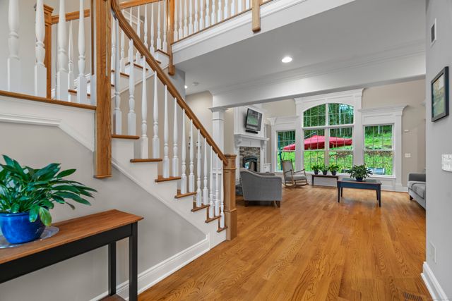 301 Fox Hopyard Road, East Haddam, CT 06423