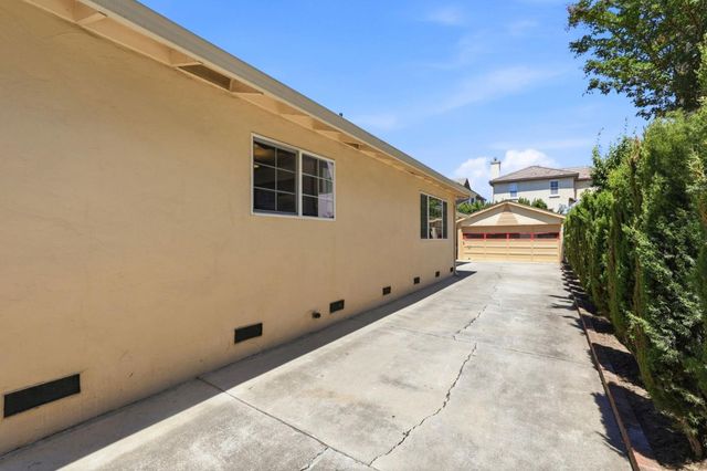 24 Scharff Avenue, San Jose, CA 95116