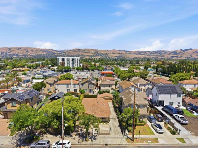 24 Scharff Avenue, San Jose, CA 95116