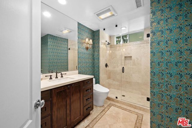 16778 Calle Arbolada, Los Angeles, CA 90272
