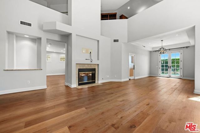 16778 Calle Arbolada, Los Angeles, CA 90272