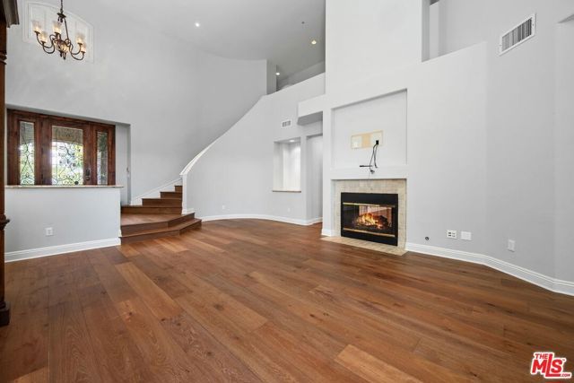16778 Calle Arbolada, Los Angeles, CA 90272