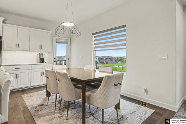 17030 Isabella Street, Bennington, NE 68007