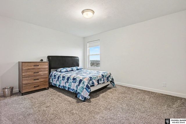 17030 Isabella Street, Bennington, NE 68007