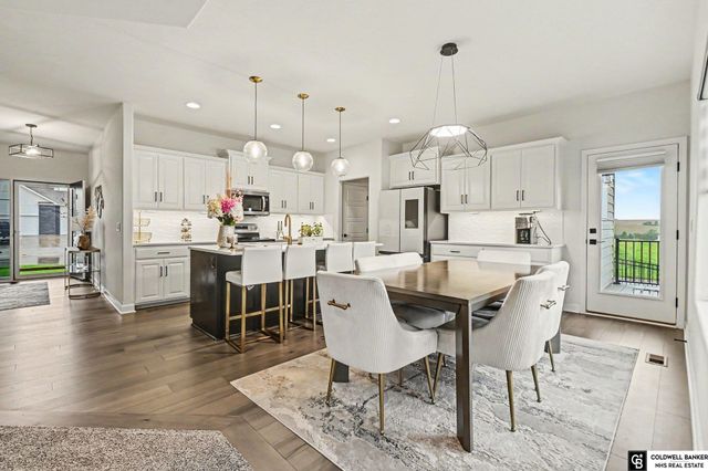 17030 Isabella Street, Bennington, NE 68007