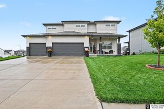 17030 Isabella Street, Bennington, NE 68007