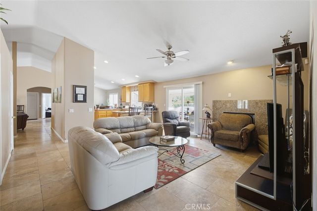 18551 Warren Road, Riverside, CA 92508