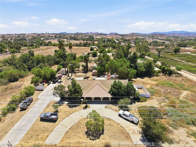 18551 Warren Road, Riverside, CA 92508