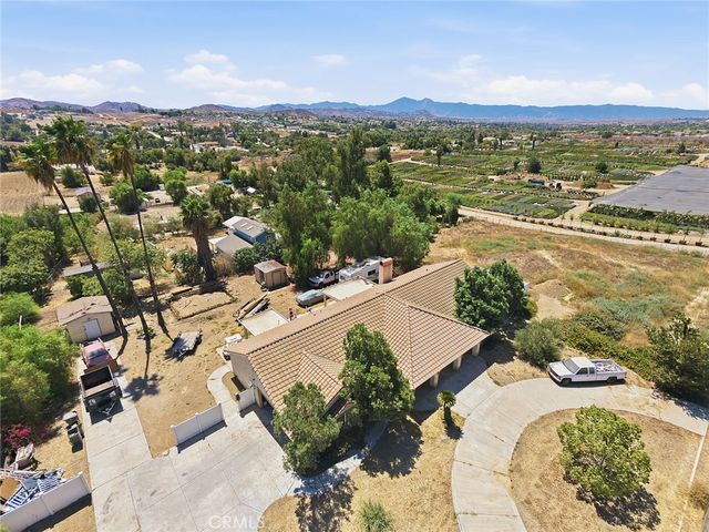 18551 Warren Road, Riverside, CA 92508