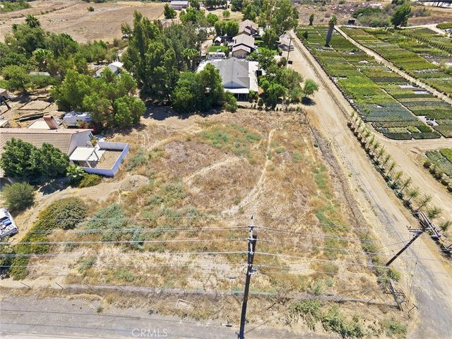 18551 Warren Road, Riverside, CA 92508