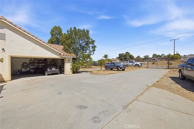 18551 Warren Road, Riverside, CA 92508