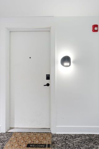 2704 Clifton Ave Apt 203, Nashville, TN 37209