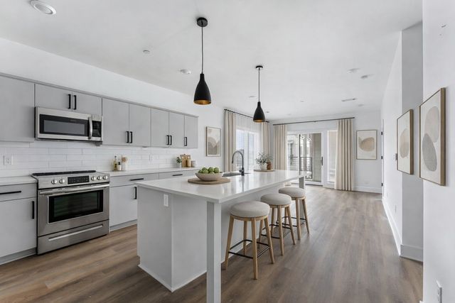 2704 Clifton Ave Apt 203, Nashville, TN 37209