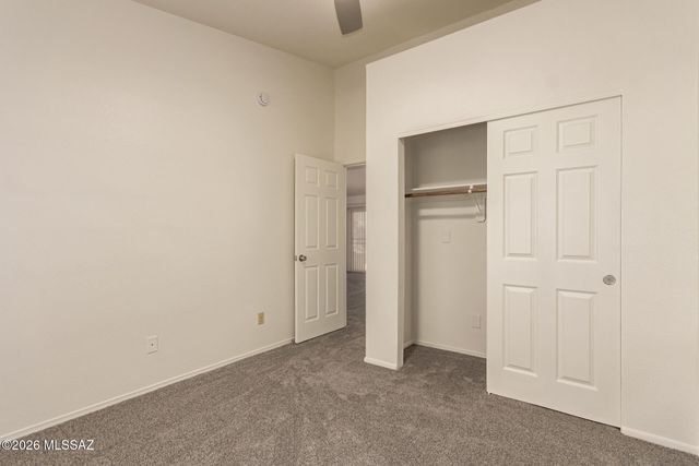 9880 N Western Sky Place, Tucson, AZ 85742