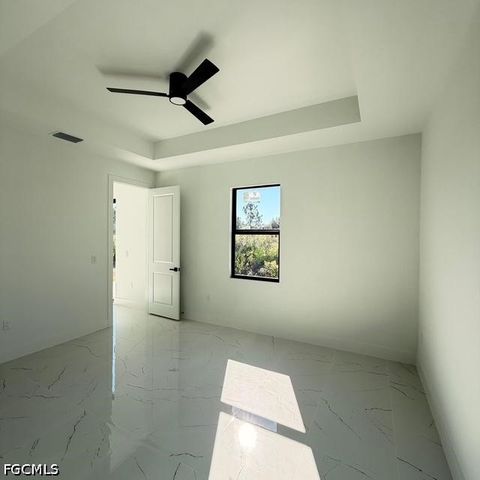 209-211 W 12th ST, Lehigh Acres, FL 33972