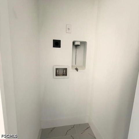 209-211 W 12th ST, Lehigh Acres, FL 33972