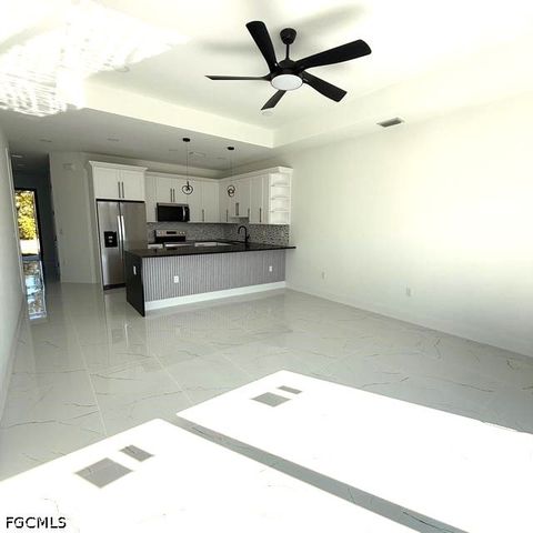 209-211 W 12th ST, Lehigh Acres, FL 33972