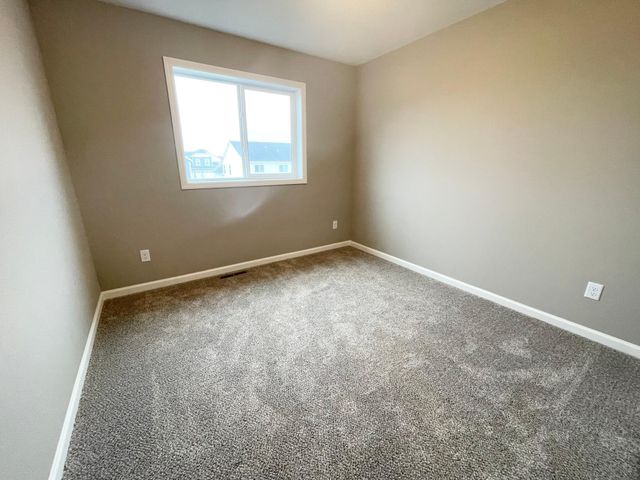 4670 199th Street N, Forest Lake, MN 55025