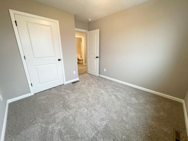 4670 199th Street N, Forest Lake, MN 55025