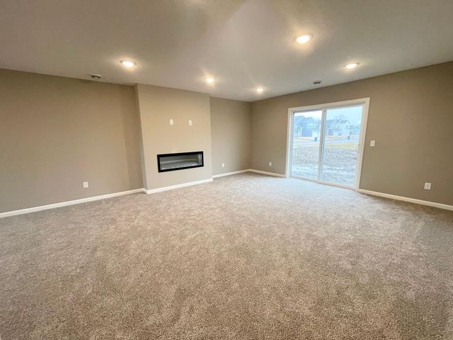 4670 199th Street N, Forest Lake, MN 55025